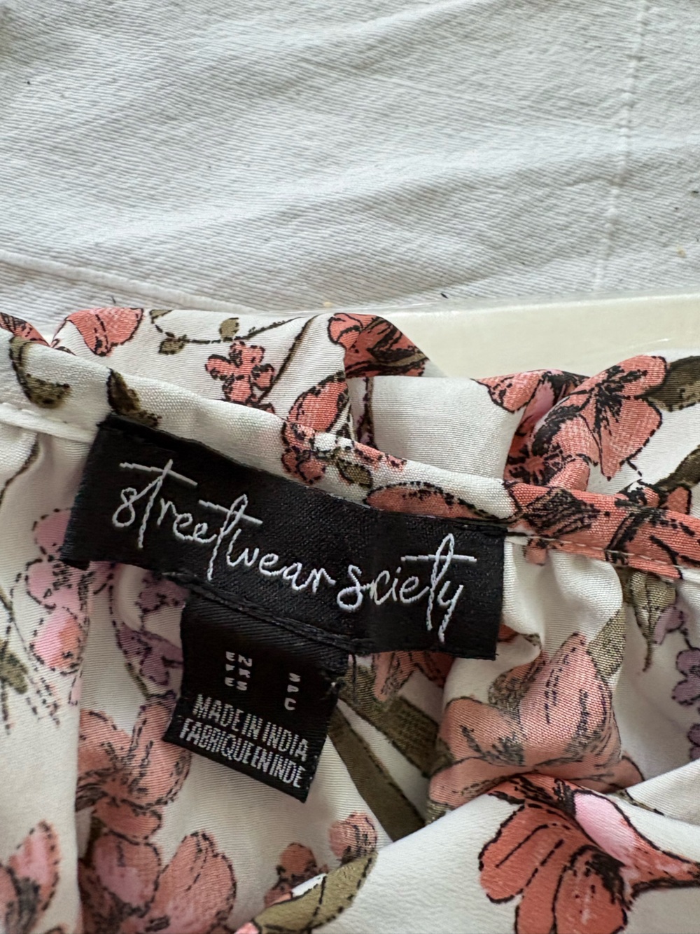 Streetwear Society White Floral Maxi Dress with Pink & Purple Print - Picture 4 of 7